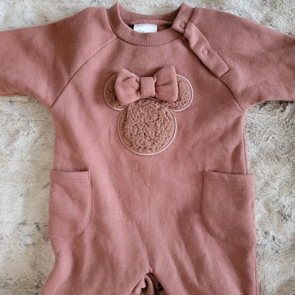 Disney Baby Minnie Mouse Winter Warm Outfit Romper 0-3 Months - Picture 3 of 7